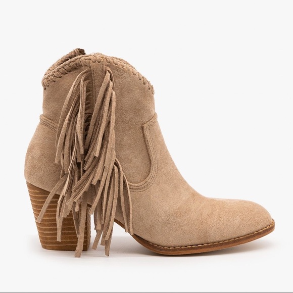NIB Beast Fashion Leather Fringe Boho Booties Boot - Picture 2 of 7
